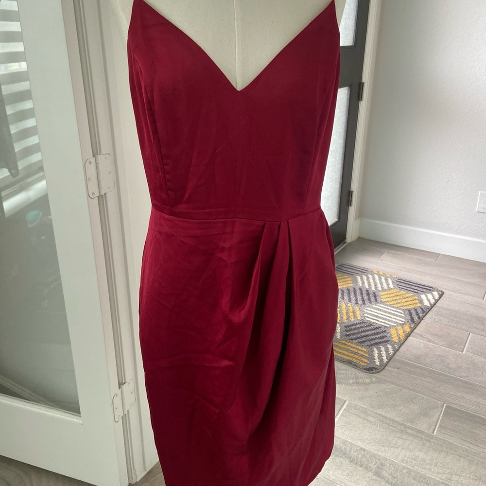 Express Red Sleeveless V-Neck Cocktail Dress with Draped Skirt Size 8 Satin Like